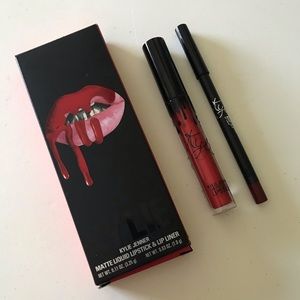 Kylie Lip Kit